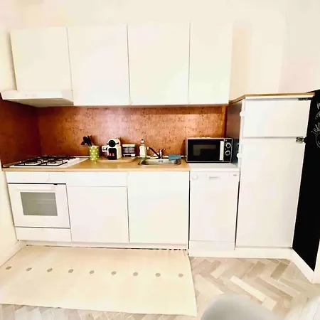 Pupazza House, Intero Nel Cuore Di *