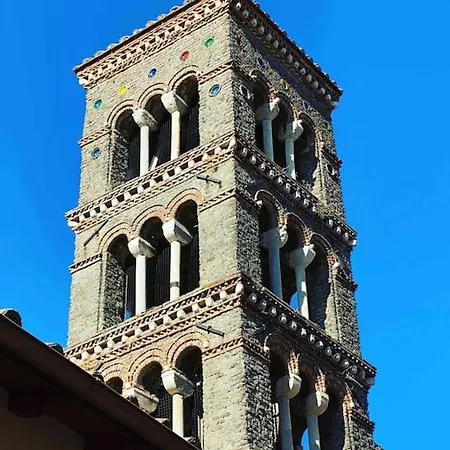 Pupazza House, Intero Nel Cuore Di *