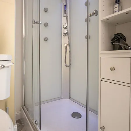 Pupazza House, Intero Nel Cuore Di Apartment Frascati