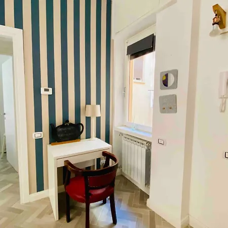 Pupazza House, Intero Nel Cuore Di